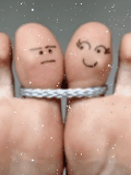 animated toes in love